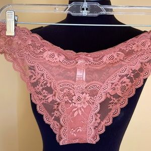 VS NWT Dream Angel Cheekini, size M